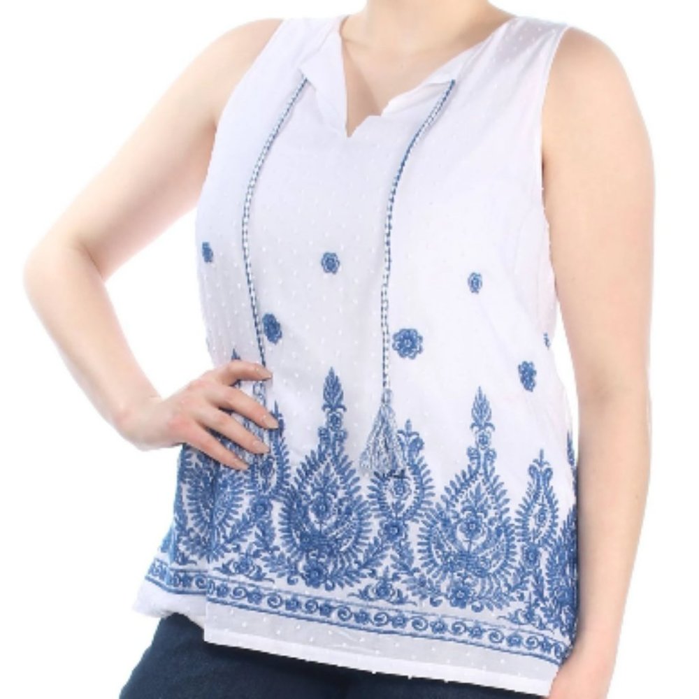 NWT KAREN KANE EMBROIDERED TASSEL SLEEVELESS TOP WHITE AND BLUE SIZE XL